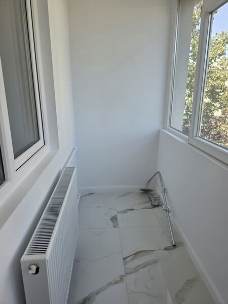 1 Decembrie 1918, renovat complet,