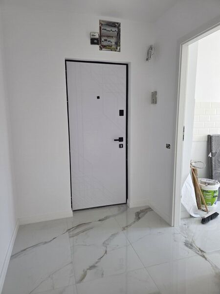 1 Decembrie 1918, renovat complet,